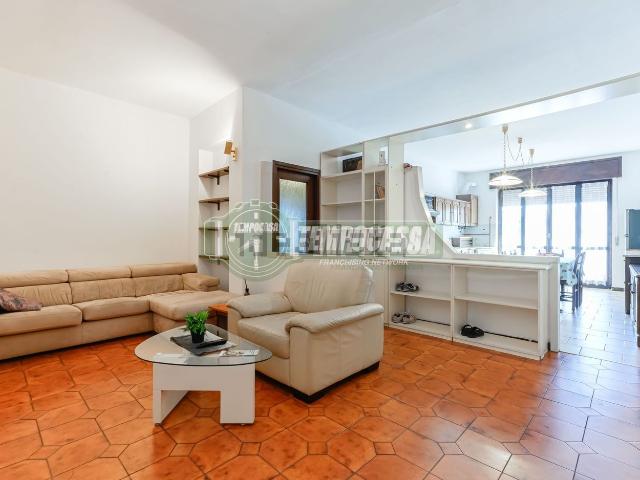 Appartamento in vendita a Zanica, Bergamo