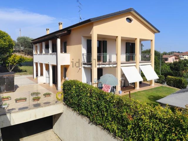 Appartamento in vendita a Ponti Sul Mincio, Lombardia