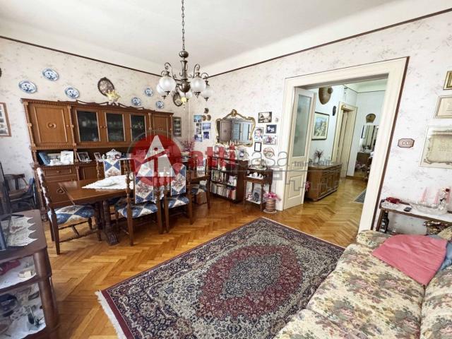 Appartamento in vendita a Roiano-Gretta-Barcola-Cologna-Scorcola, Villa Opicina