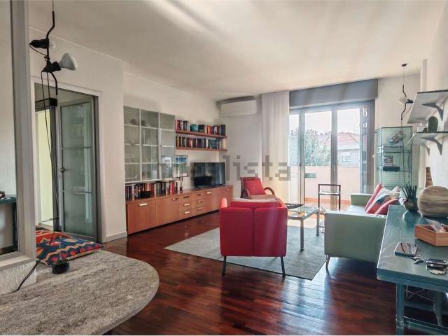 Attico in vendita a Villa Fiorita, Cassina De' Pecchi