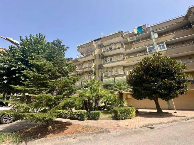 Appartamento in vendita a Mugnano Di Napoli, Campania