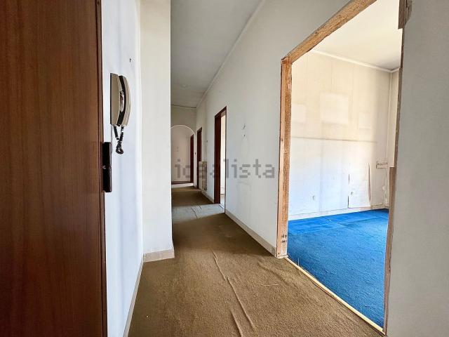 Appartamento in vendita a Città 2000, Calabria