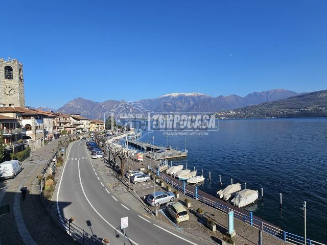 Appartamento in vendita a Tavernola Bergamasca, Lombardia