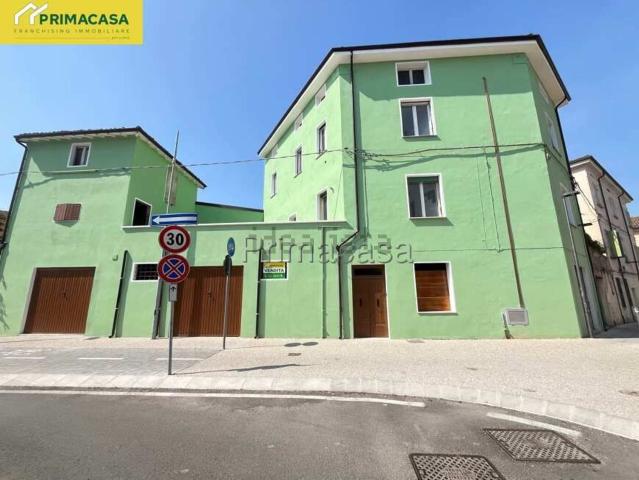 Appartamento in vendita a Fabbrico, Reggio nell'Emilia