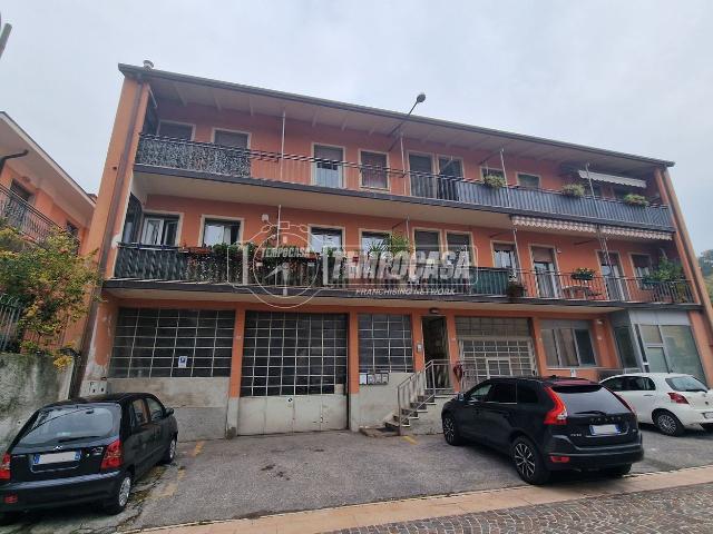 Appartamento in vendita a Pastrengo, Veneto