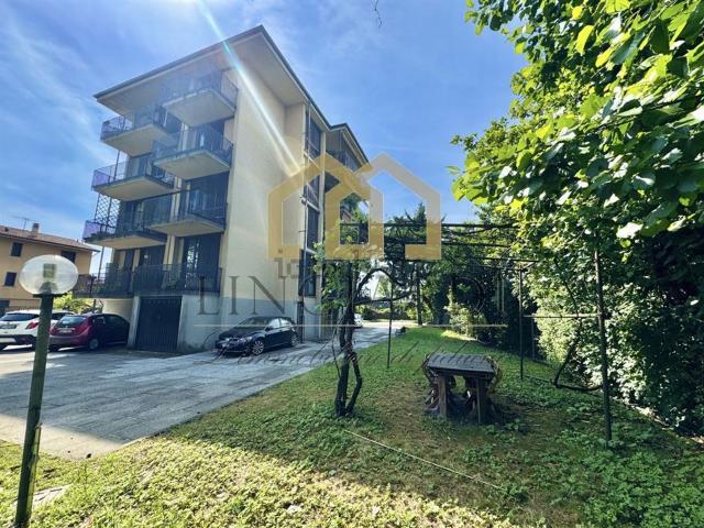 Appartamento in vendita a Lodi, Lombardia