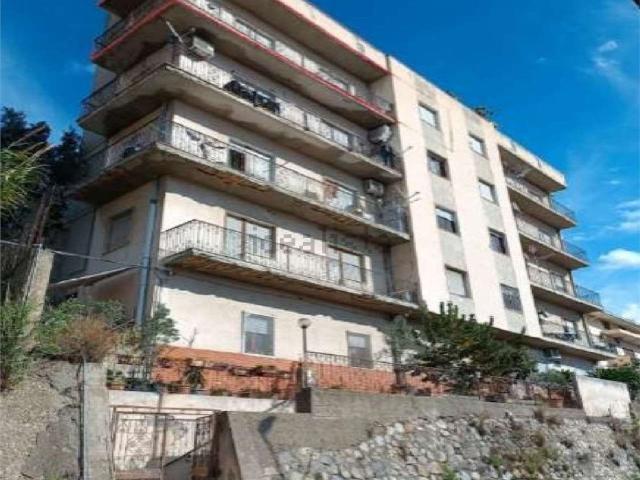 Appartamento in vendita a Calabria, Reggio Calabria