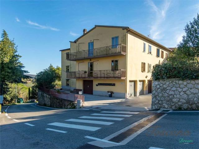 Appartamento in vendita a Monterotondo Marittimo, Toscana