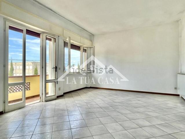 Appartamento in vendita a Caravello, Camaiore