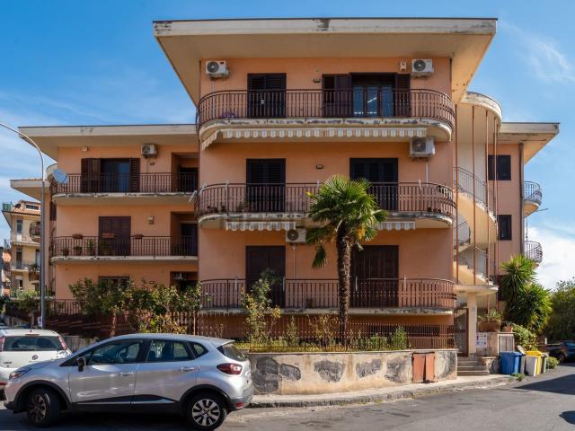 Appartamento in vendita a Belpasso, Catania