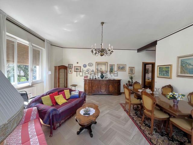 Appartamento in vendita a Rione Porto, Senigallia