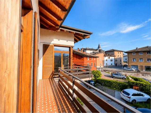Appartamento in vendita a Territorio Val d'Adige, Trento