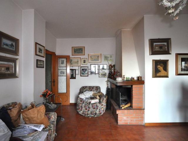 Appartamento in vendita a Abbadia Di Montepulciano, Toscana