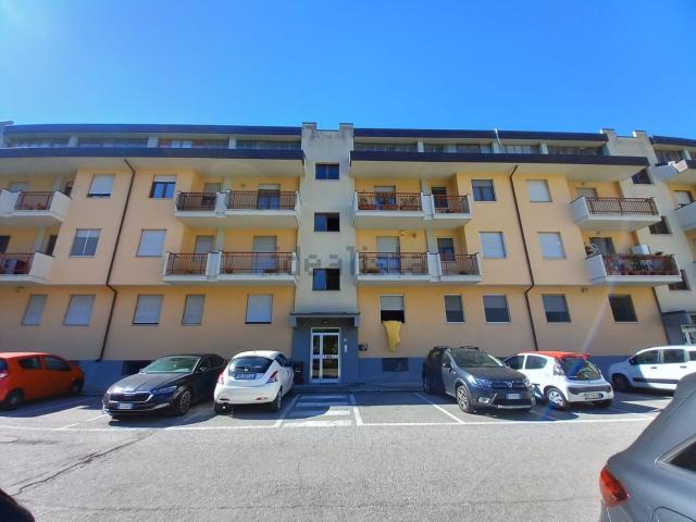 Appartamento in vendita a Brecciarolo, Marche