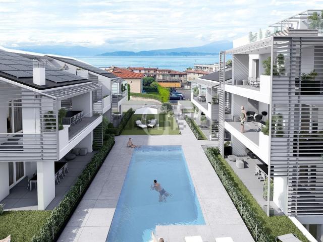 Appartamento in vendita a Peschiera Del Garda, Veneto
