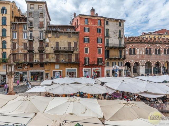 Appartamento in vendita a Centro storico, Brenzone