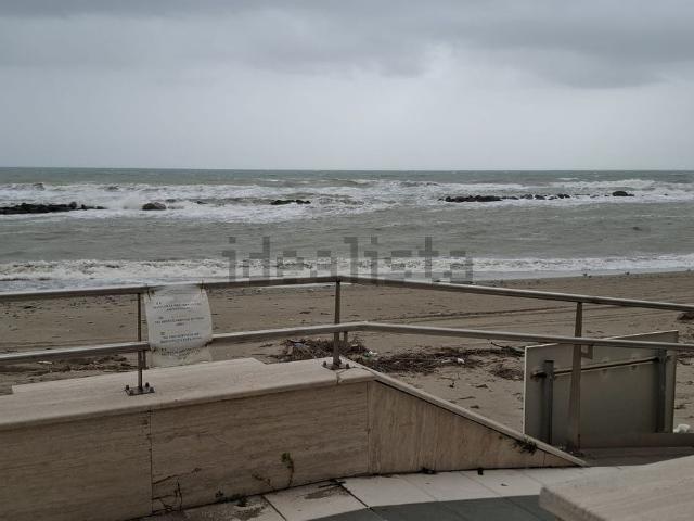 Appartamento in vendita a Calabria, Crotone