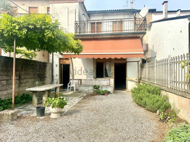 Appartamento in vendita a Zevio