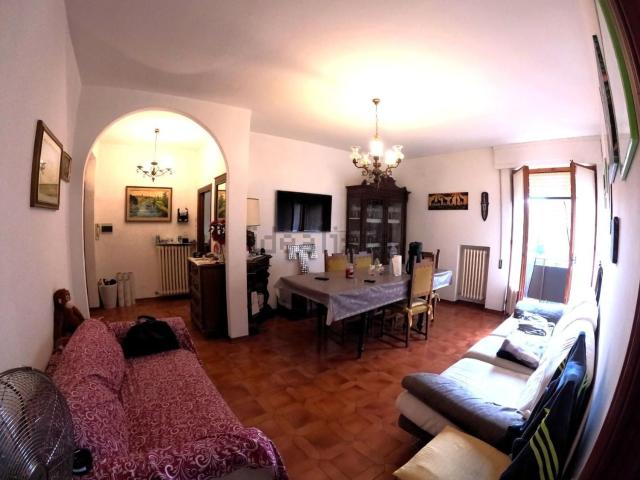 Appartamento in vendita a Lecchi, Toscana