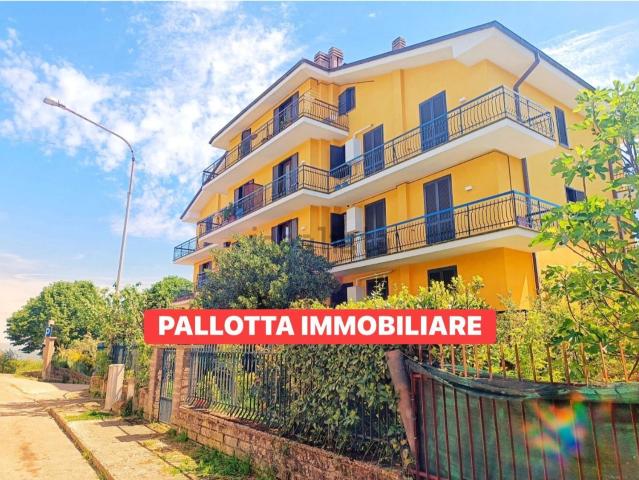 Appartamento in vendita a Canepina, Lazio