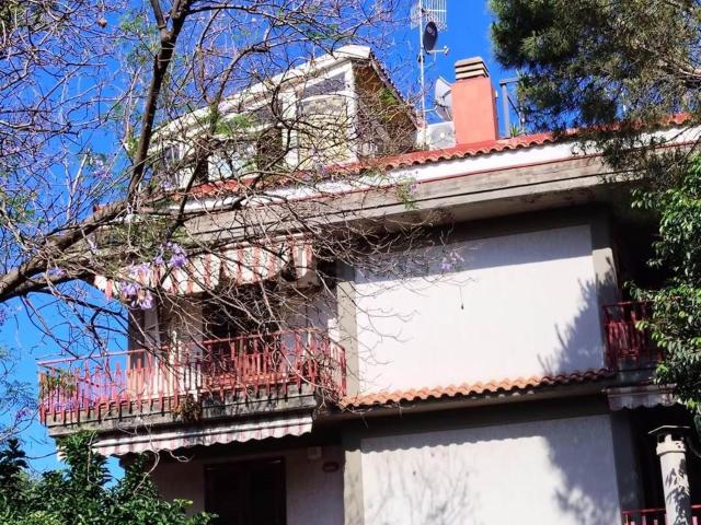 Appartamento in vendita a Acireale, Sicilia