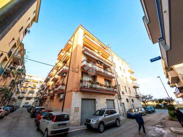 Appartamento in vendita a Siponto, Puglia