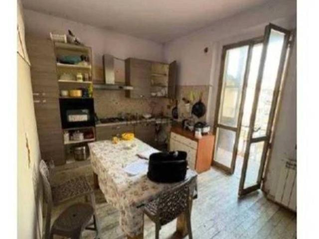 Appartamento in vendita a Prato, Toscana