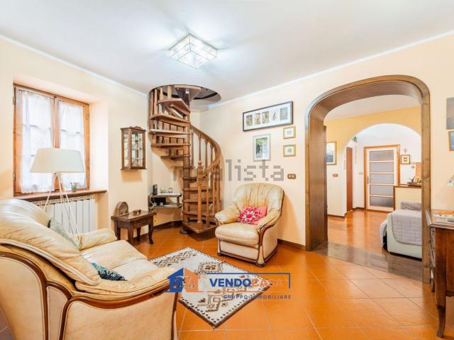 Appartamento in vendita a Stazzema, Toscana