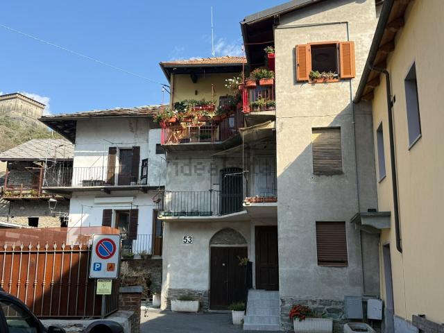 Appartamento in vendita a Torille, Verrès
