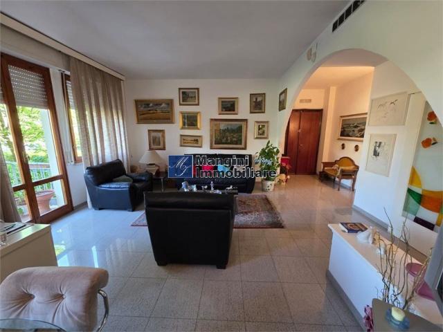 Appartamento in vendita a Stazione, Livorno