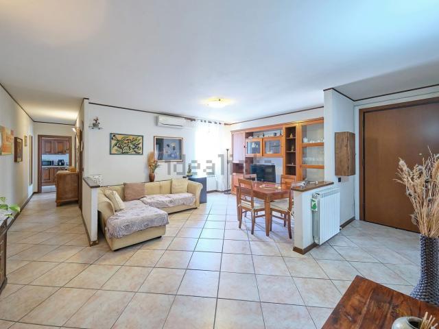 Appartamento in vendita a Barriera Vecchia-San Giacomo, Villa Opicina