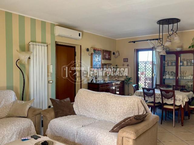 Appartamento in vendita a Teverola, Campania