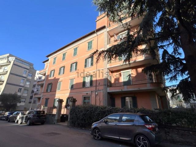 Appartamento in vendita a Cappuccini, Viterbo