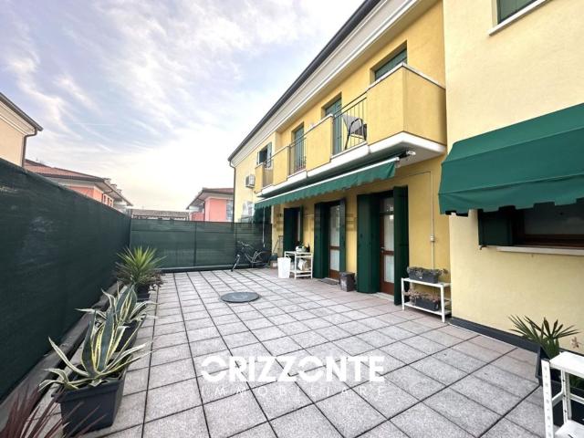 Appartamento in vendita a Tezze Sul Brenta, Veneto
