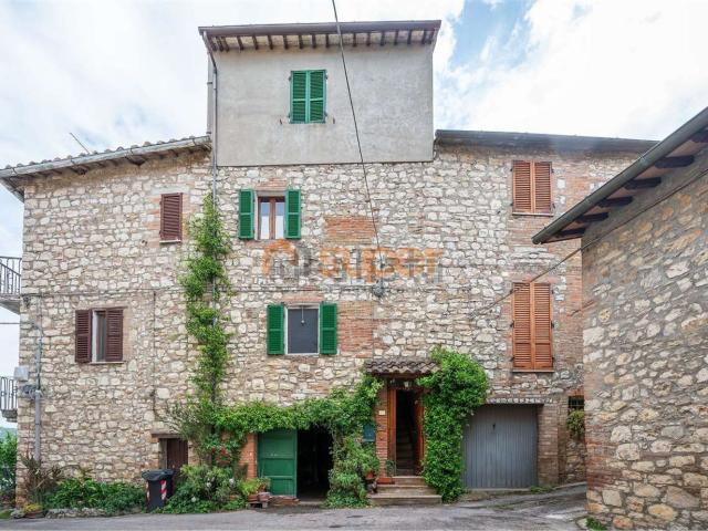 Appartamento in vendita a Corciano, Umbria