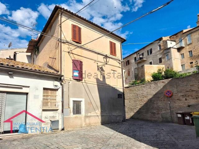 Appartamento in vendita a Marche, Macerata