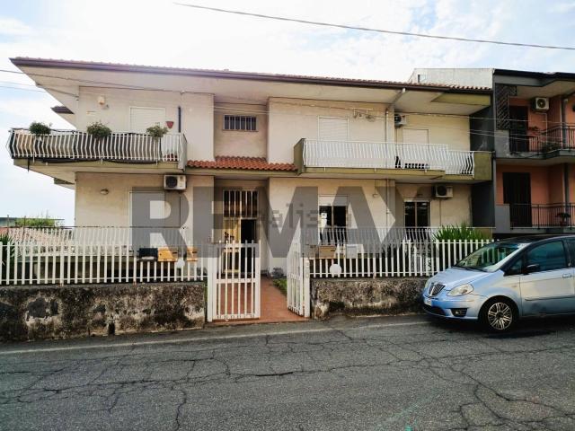 Appartamento in vendita a Santa Venerina, Sicilia