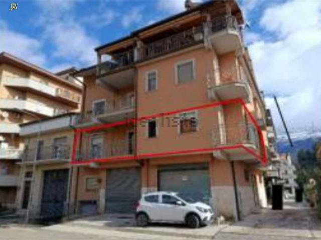 Appartamento in vendita a Pratola Peligna, L'Aquila