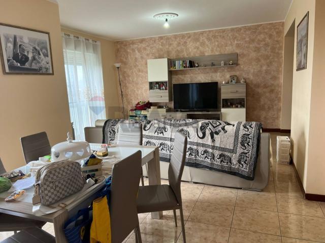 Appartamento in vendita a Paternò, Sicilia