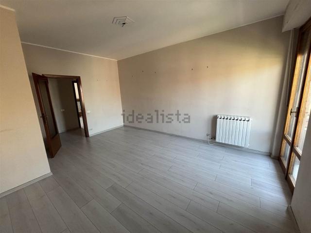 Appartamento in vendita a Settempeda, Marche