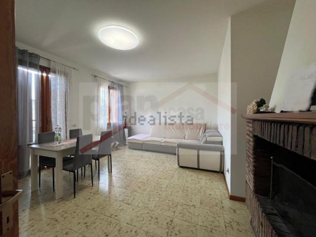 Appartamento in vendita a Padiglione, Marche