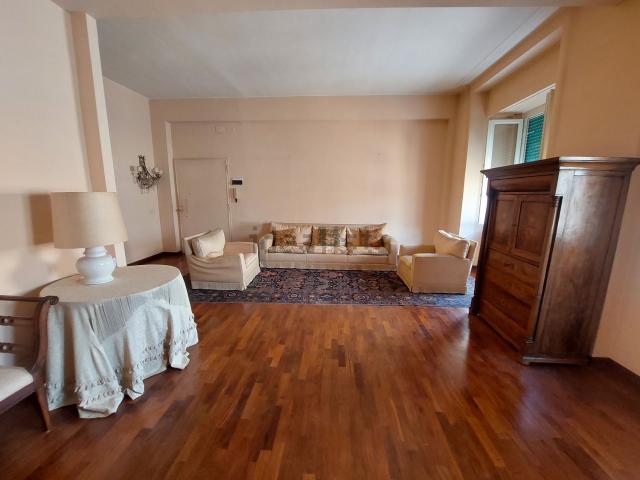 Appartamento in vendita a Capodimonte, Marche