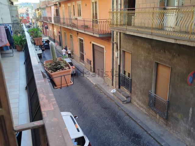 Appartamento in vendita a Aci Santa Lucia, Aci Catena