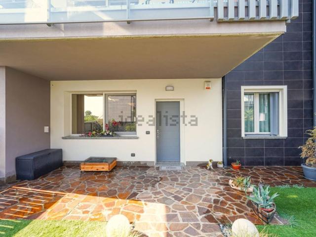 Appartamento in vendita a Bonate Sotto, Bergamo