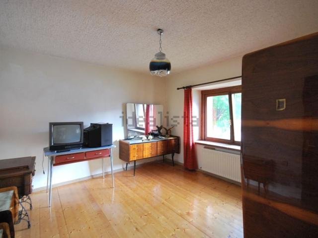 Appartamento in vendita a Valle, San Pietro Di Cadore