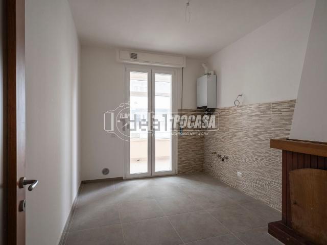 Appartamento in vendita a Settempeda, Marche