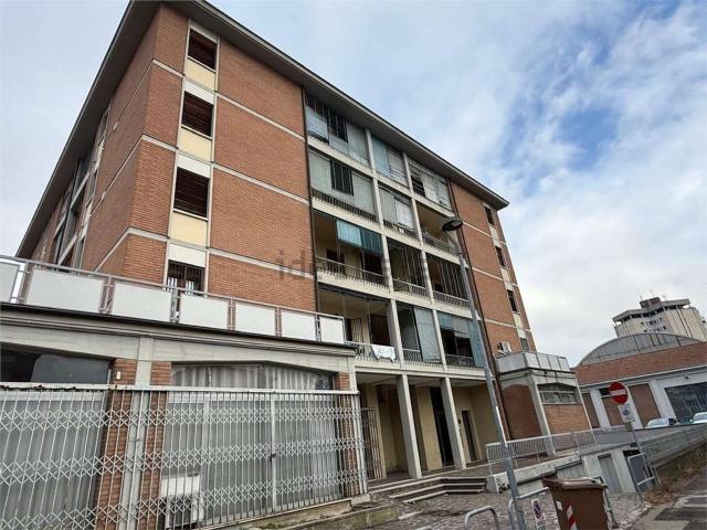 Appartamento in vendita a Re, Reggio Emilia
