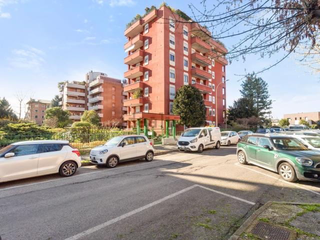 Appartamento in vendita a Cazzaniga, Monza