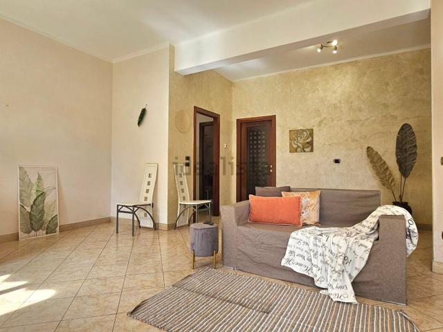Appartamento in vendita a Oliveto, Imperia
