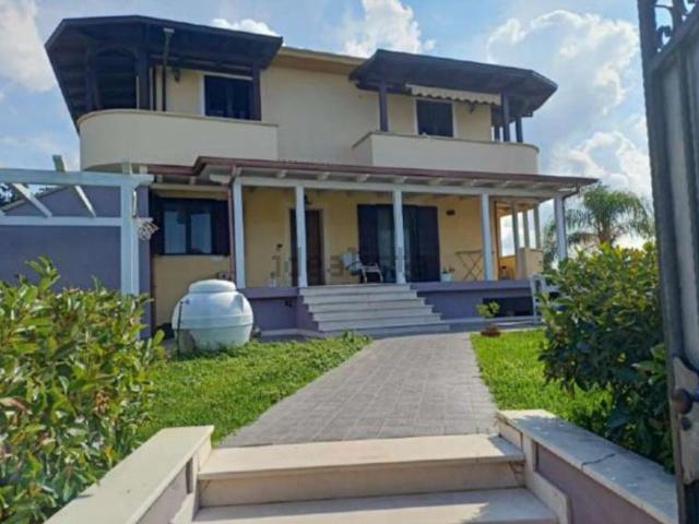Appartamento in vendita a Calabria, Reggio Calabria